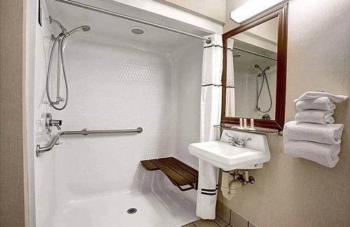Monroe Hotel | Hotel de 2 estrellas ∙ Baymont by Wyndham Monroe