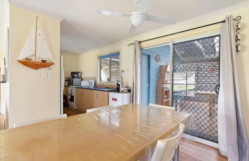 Goolwa South Casa | 2 Scott street- The Beach House