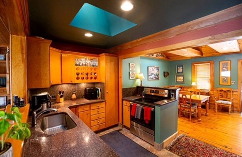 Branchport Cabaña | 2 Side / Side Lakeside Cottages-5 Beds / 3 Baths-Sleeps 12-14
