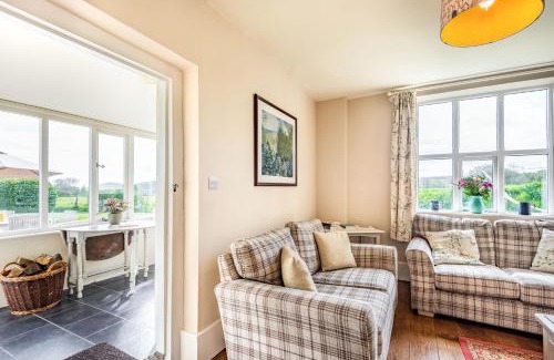Abercraf Casa | 2 Siluria Cottage