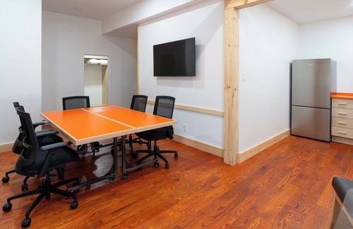 Mauricie Casa | 2 Spacious Units w/ Fireplace & Wellness | Near Trails & National Park