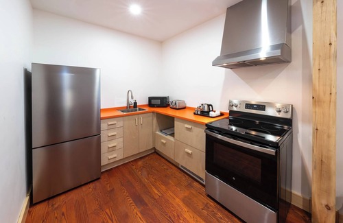 Mauricie Casa | 2 Spacious Units w/ Fireplace & Wellness | Near Trails & National Park