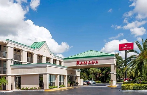 Altamonte Springs Hotel | Hotel de 3 estrellas ∙ Ramada by Wyndham Altamonte Springs Near I-4