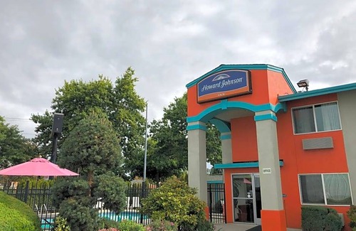 Southeast Salem Hotel | Hotel de 2 estrellas ∙ Howard Johnson by Wyndham Salem
