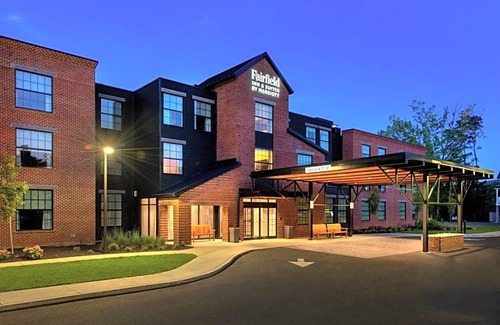 Williamstown Hotel | Hotel de 3 estrellas ∙ Fairfield Inn & Suites by Marriott Williamstown
