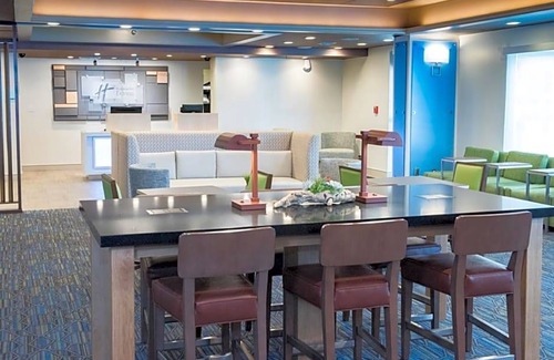 Kreole Hotel | Hotel de 2 estrellas ∙ Holiday Inn Express Pascagoula-Moss Point, an IHG Hotel