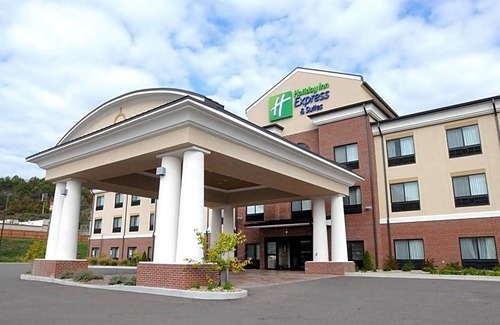 Cambridge Hotel | Hotel de 3 estrellas ∙ Holiday Inn Express & Suites Cambridge, an IHG Hotel