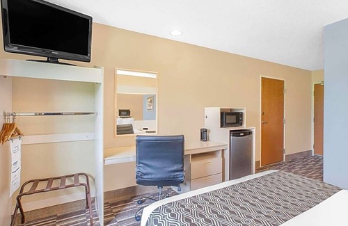 Clear Lake Hotel | Hotel de 3 estrellas ∙ Microtel Inn and Suites Clear Lake