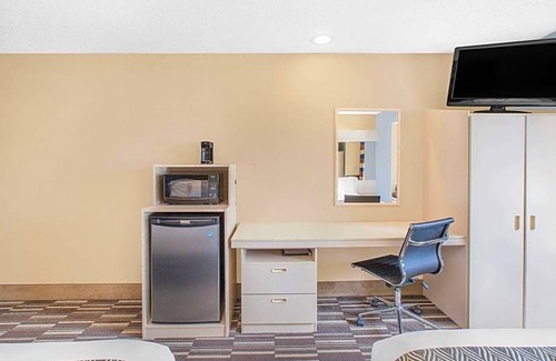 Clear Lake Hotel | Hotel de 3 estrellas ∙ Microtel Inn and Suites Clear Lake