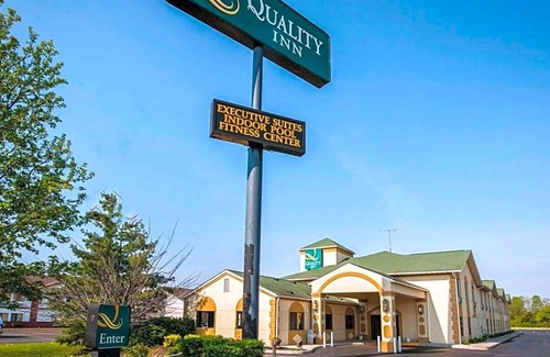 Franklin Hotel | Hotel de 2 estrellas ∙ Quality Inn Franklin I-65