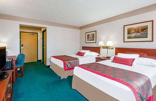 Strasburg Hotel | Hotel de 2 estrellas ∙ Ramada by Wyndham Strasburg Dover
