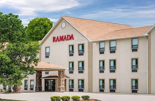 Strasburg Hotel | Hotel de 2 estrellas ∙ Ramada by Wyndham Strasburg Dover