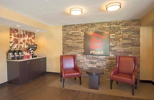 Willowbrook Hotel | Hotel de 3 estrellas ∙ Red Roof Inn PLUS Chicago - Willowbrook