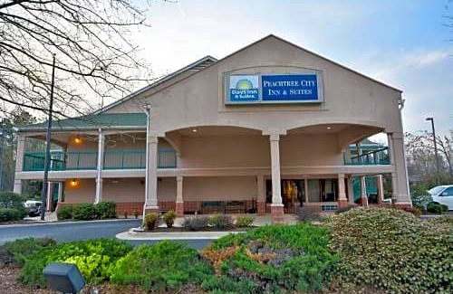 Peachtree City Hotel | Hotel de 2 estrellas ∙ Days Inn & Suites by Wyndham Peachtree City