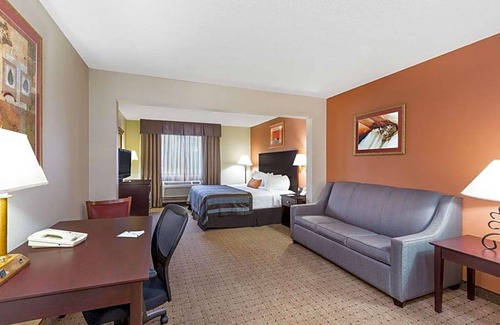 West Monroe Hotel | Hotel de 3 estrellas ∙ Wingate by Wyndham West Monroe