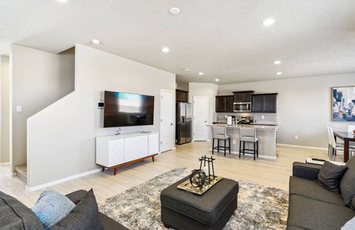 Rio Rancho Casa | 2-Story Brand New Home in Rio Rancho!