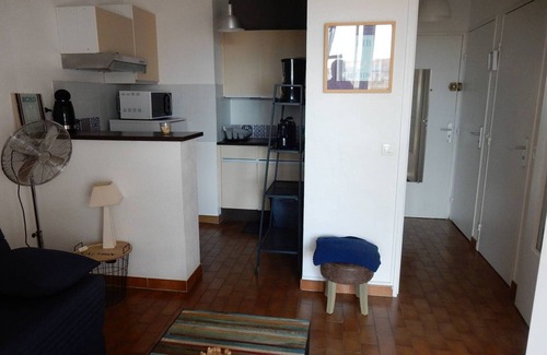 Le Port Apartamento | Estudio Cabina 2* con Parking, Cerca de Playa