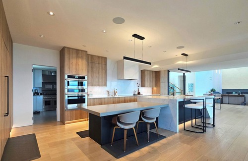 Southwest Mission Casa | 2 Suites Serenity Collection at Lakeview Retreat - The View