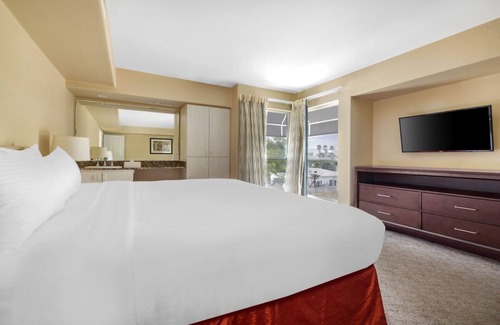 Canyon Corridor Complejo | 2 Units | Breathtaking View With Balcony and Full Kitchen | Close to Aerial Tram