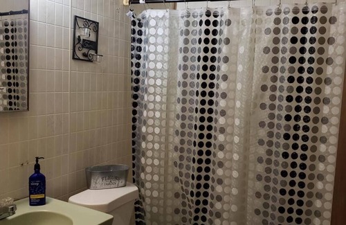 Acipco-Finley Casa | #2 Urban Cul De Sac 1 Priv QUEEN Bed + 1 futon /shared bath UAB close - Airport