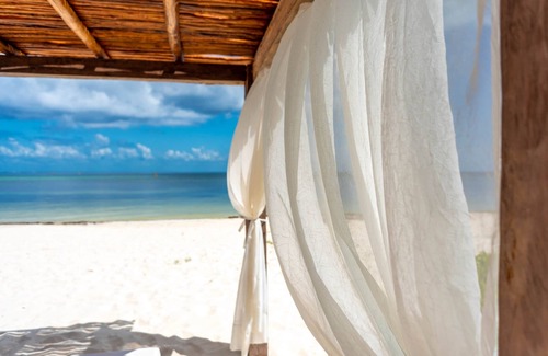 Colonia Centro Villa | Frente a la playa Cielo para reuniones más grandes!