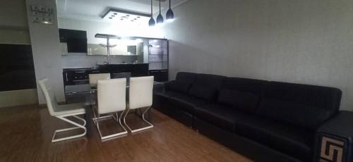 Sverdlov District Apartamento | 2-x ком квартира люкс в Центре города Цум сдается посуточно в элитном доме