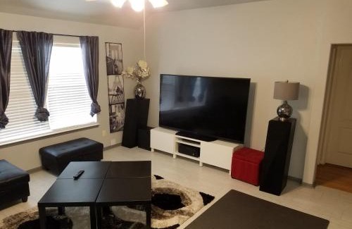 Missouri City Casa | 2 x Twin beds - close to NRG Medical Center Galleria MD Anderson