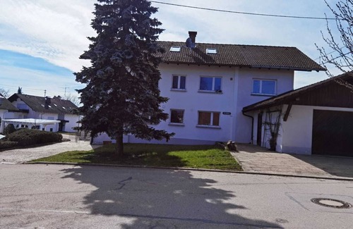 Uehlingen-Birkendorf Apartamento | 2-zimmer-appartement "haus Waldeck"