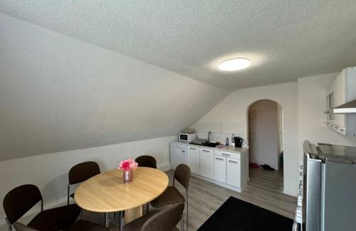 Erbach Apartamento | 2 Zimmer DG Wohnung in Erbach