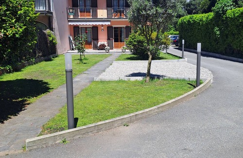 Cannobio Apartamento | 2-zimmer-wohnung in Ruhiger und Sonniger Lage nur ca. 700 m vom Strand