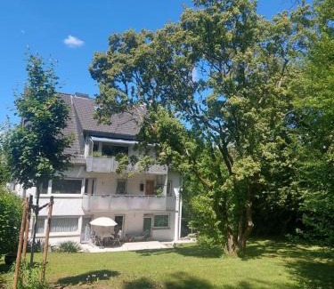 Bad Vilbel Apartamento | 2-Zimmerwohnung, 80qm mit Terrasse und großem Garten bei Frankfurt am Main