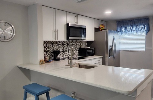 Bayonet Point Casa | 20% discount by Vrbo RELAXING VACATION PARADISE MINUTES FROM THE BEACH