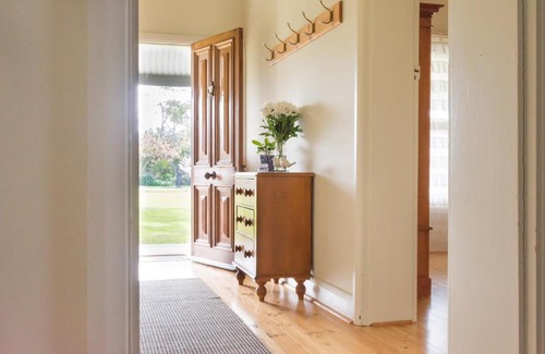 Keith Casa | 20 Hill Avenue Bed & Breakfast