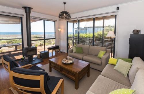 Normanville Casa | 20 Lady Bay Road