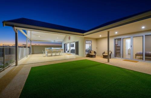 Exmouth Casa | 20 Madaffari Drive