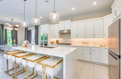 Southside Casa | < 20 Mi to JAX Beach + Game Days: Upscale Retreat