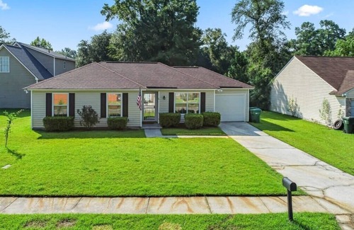 Savannah Casa | 20 Mins from the Airport- Sunny Soling Hideaway