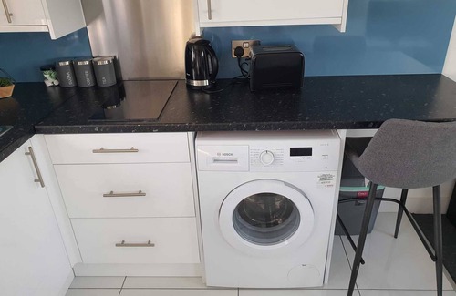 Yeading Apartamento | 20 mins Heathrow,15 mins Elizabeth line, 20 mins Wembley, 25 mins Central London