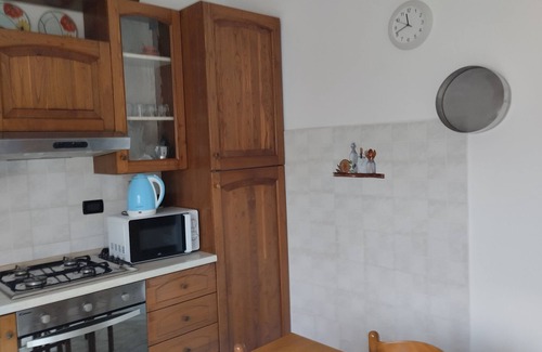 Ricco del Golfo Casa | A 20 minutos del apartamento familiar Cinque Terre con jardín y barbacoa.