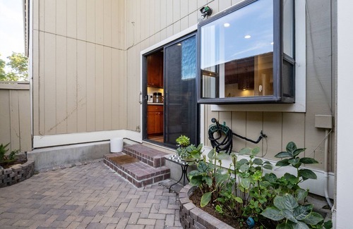 Foster City Casa | 20% OFF Cozy 2B/1.5B Modern House in Foster City. Pet-Friendly!