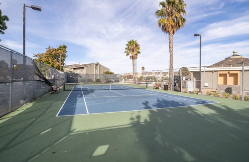 Foster City Casa | 20% OFF Cozy 2B/1.5B Modern House in Foster City. Pet-Friendly!