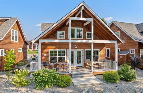 Dover Bay Casa | 20 Pomrankey Ln