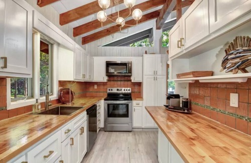 Johnsonburg Casa | 200-Acre Lakefront Estate / 3 Homes, Sleeps 16+