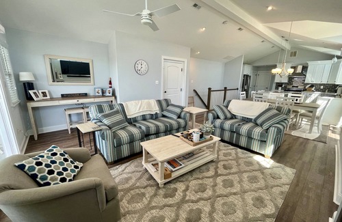 Townsend's Inlet Casa | 200 Block of 78th Street Townhouse