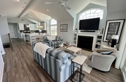 Townsend's Inlet Casa | 200 Block of 78th Street Townhouse
