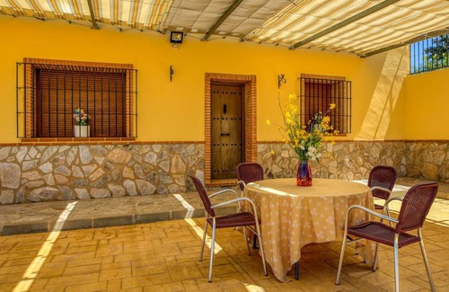 Casabermeja Casa | 200 m² Casa ∙ 7 habitaciones ∙ 14 huéspedes