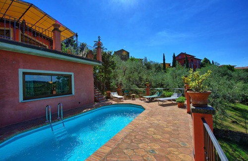 Donnini Villa | 200 m² Villa ∙ 3 habitaciones ∙ 6 huéspedes