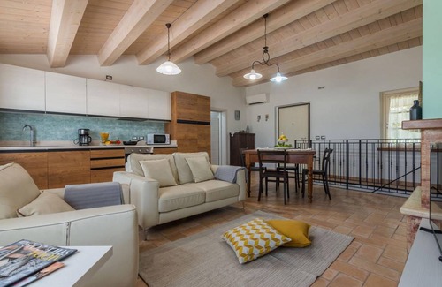 Fossombrone Villa | 200 m² Villa ∙ 5 habitaciones ∙ 10 huéspedes