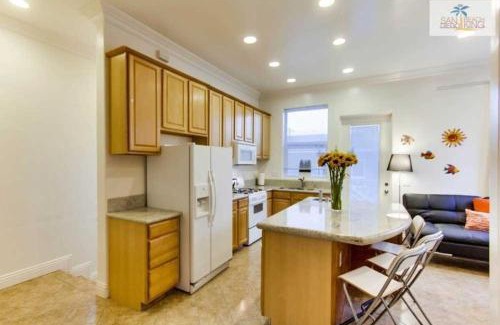 Mission Beach Casa | 200-Surf Stars Penthouse