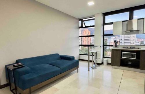 El Castillo Apartamento | 2001 Charming apartment in El Poblado